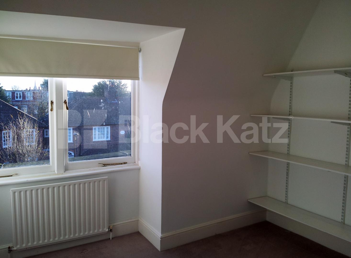 			2 Bedroom, 1 bath, 1 reception Flat			 Eastern Road, East Finchley